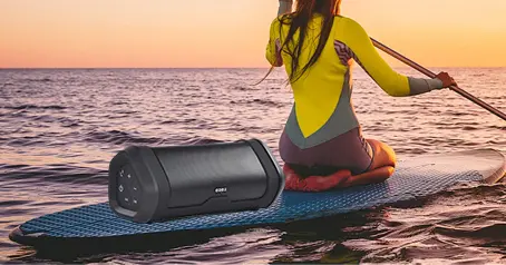 Paano haharapin ang tubig sa Bluetooth speaker